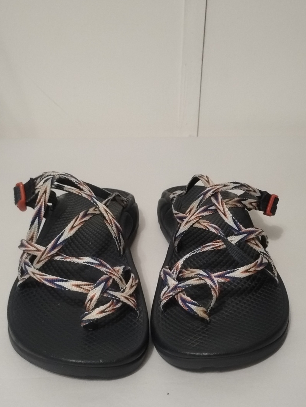 Chaco Strappy Outdoors Women's‎ 6 Blue Sandals with Multicolor Straps